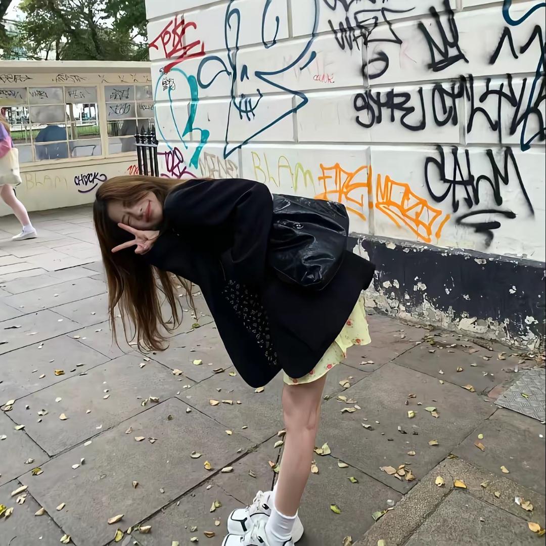 +1