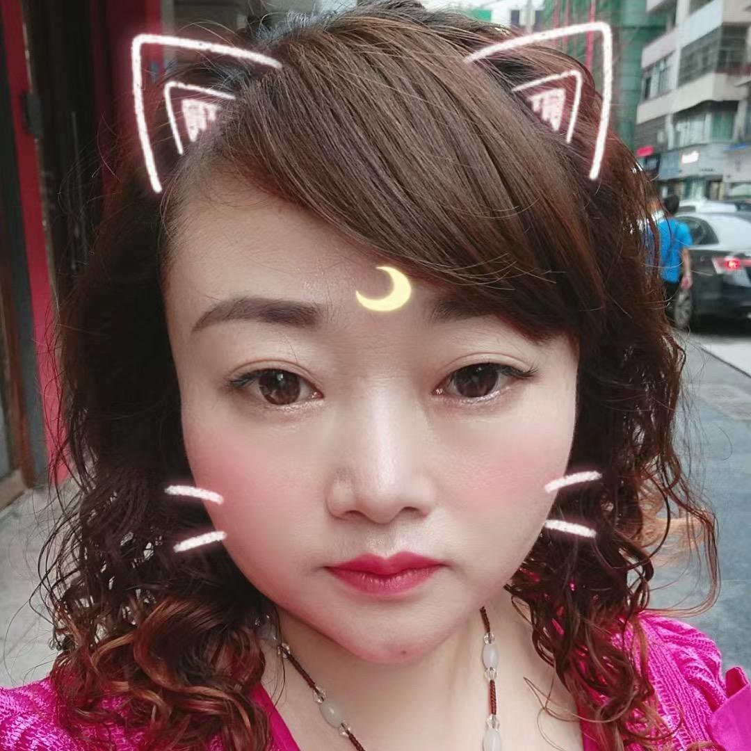 滕滕菜伙食团每天上午11点。钟开直播