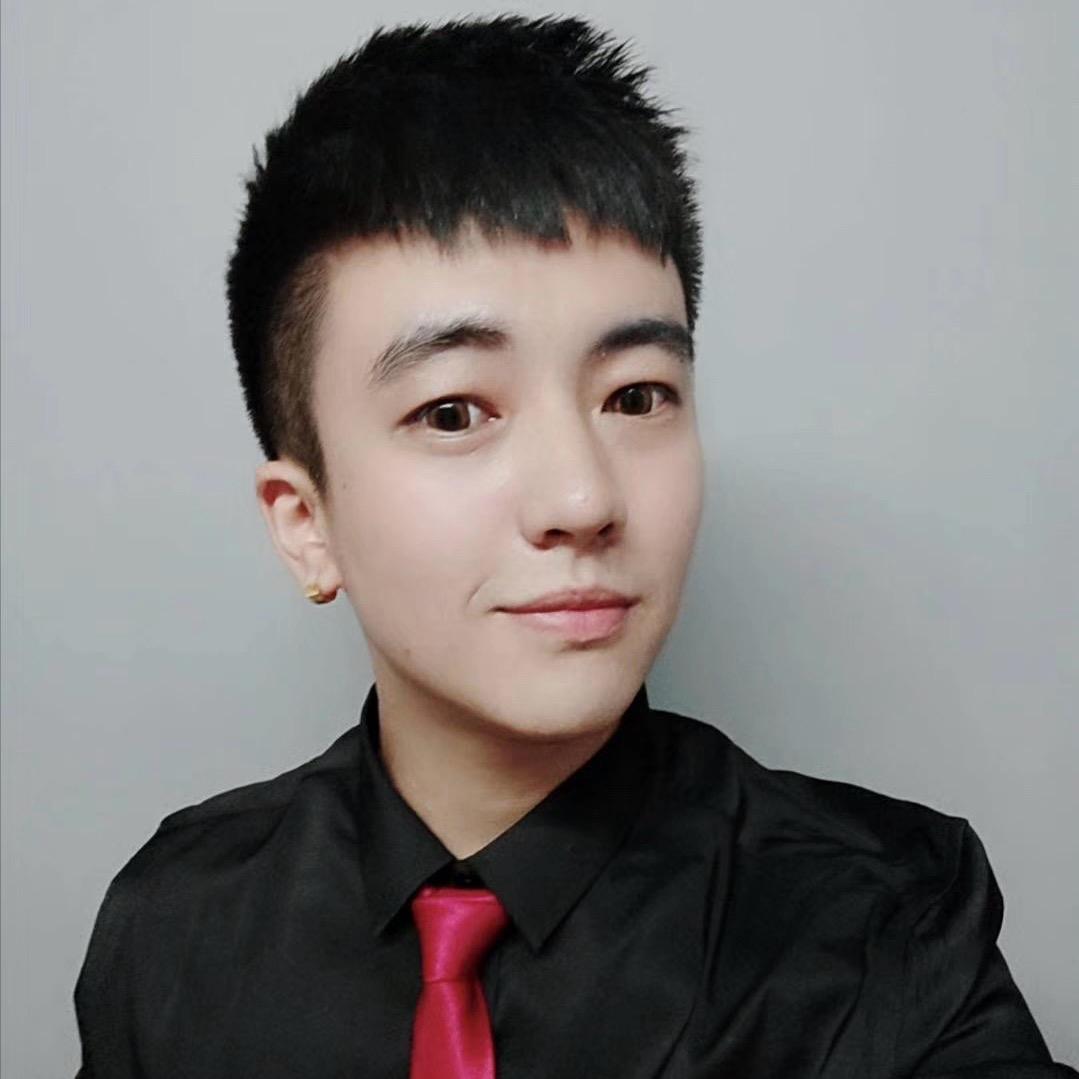 洋洋（