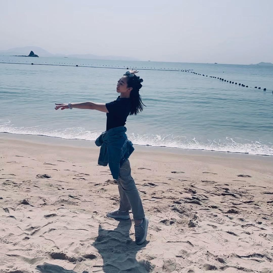 🌸亿仟万🌸