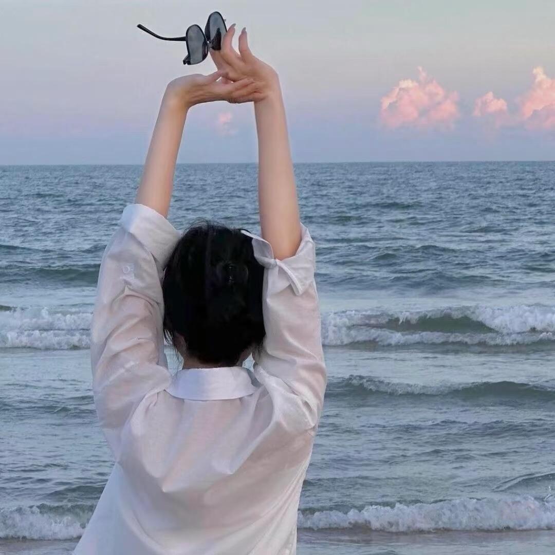 🍊Chᗜenᥫ͜ᩣ͜（