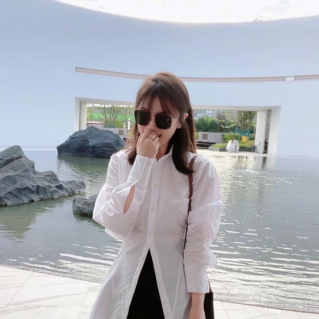 馥莉