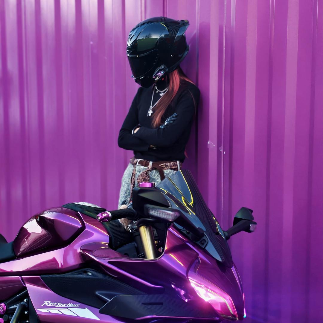 一枝月🏍️