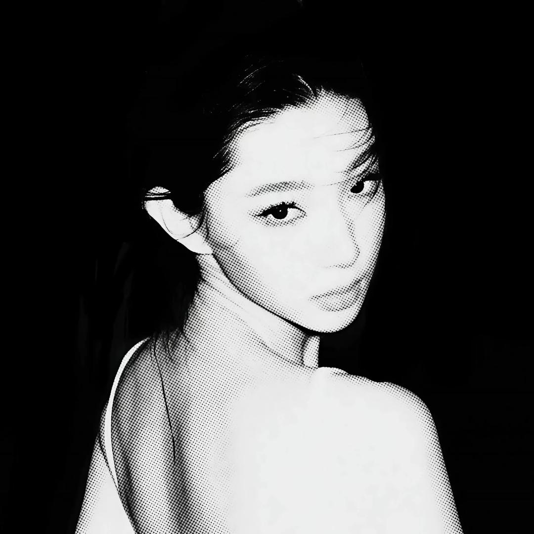 兄弟挨打我卖萌