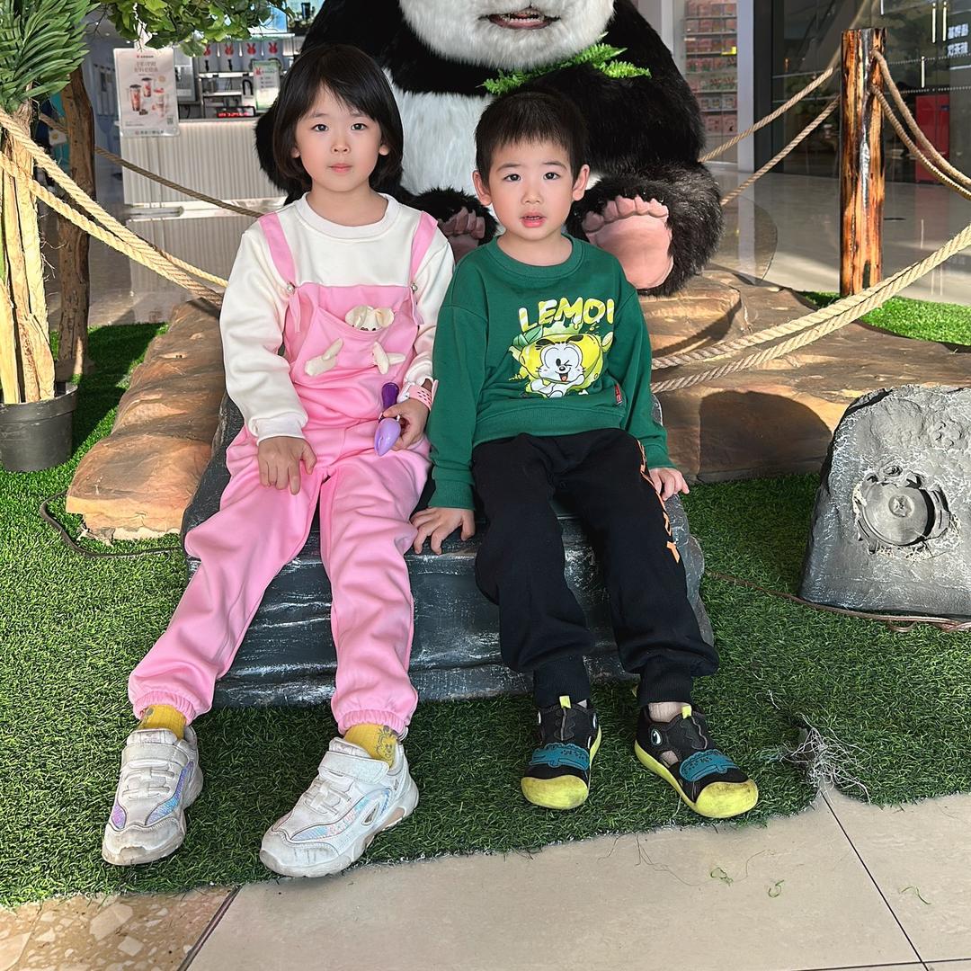 面包妈妈俩宝