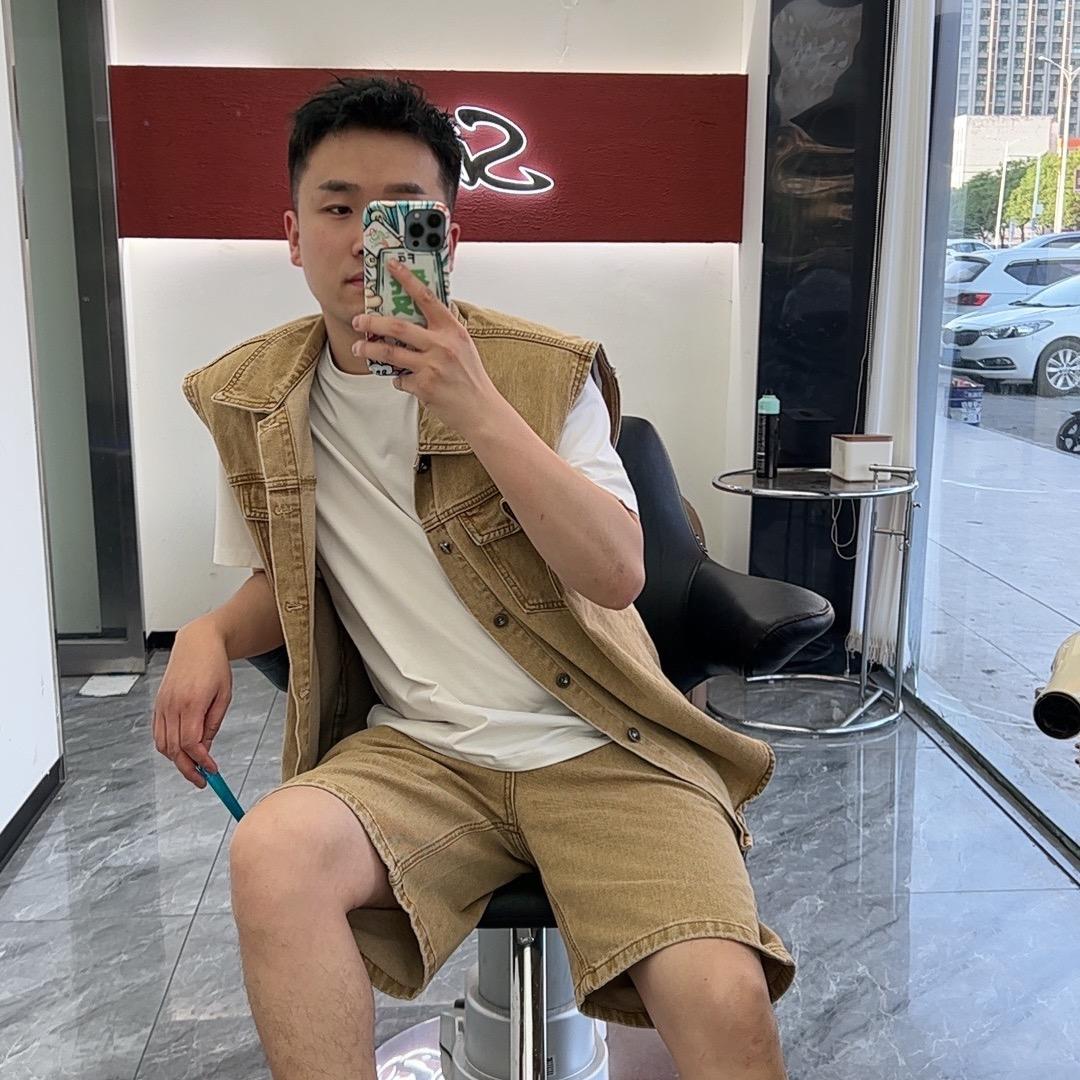 登封烫染设计师亚彬