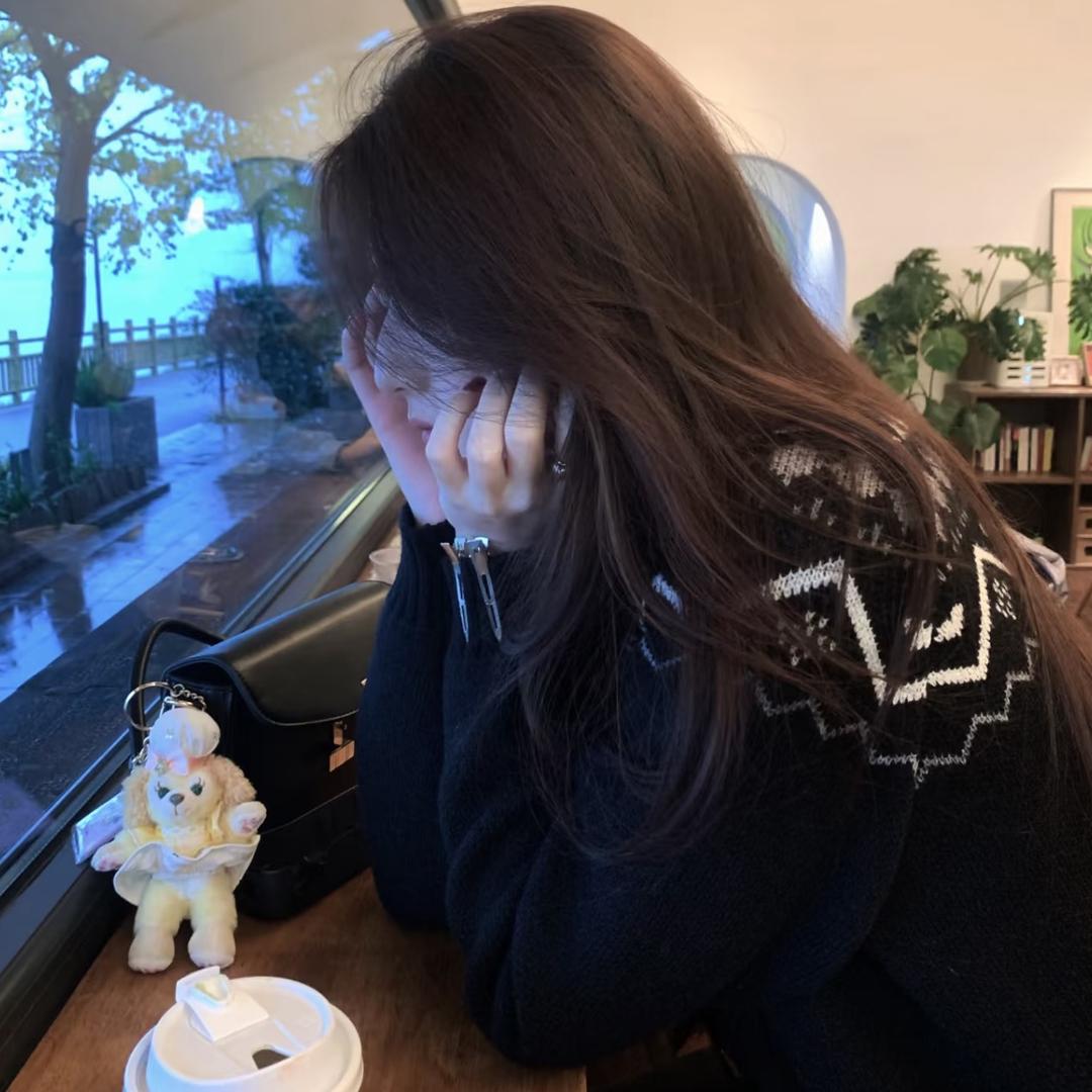 卖核弹的小女孩