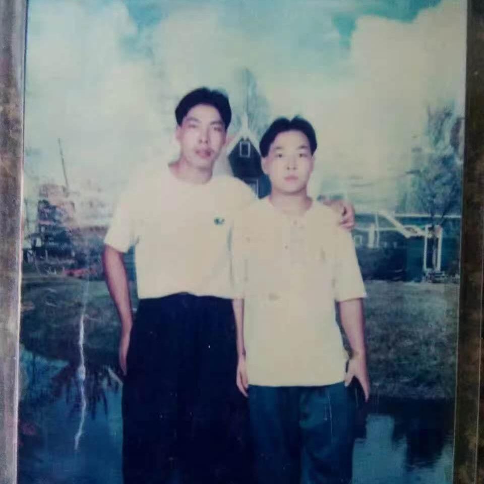 川哥，鸿力玻璃