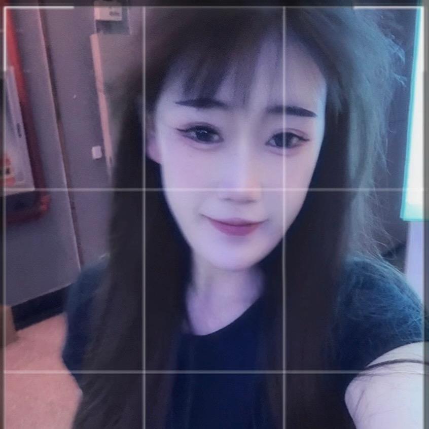 爱哭的 小语