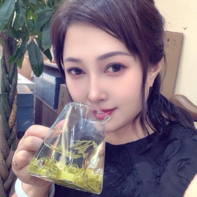 泰州开茶业店的虹姐