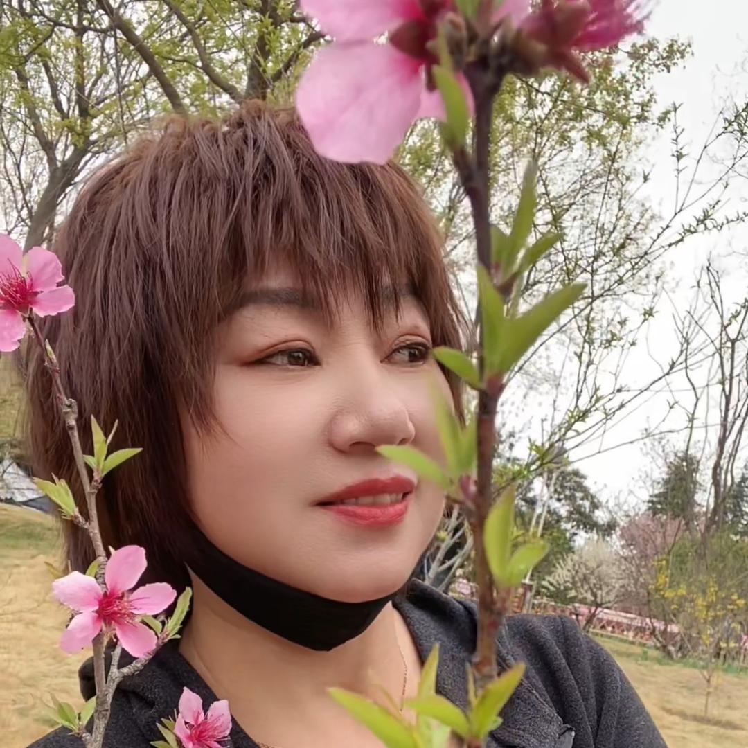 婉儿一笑