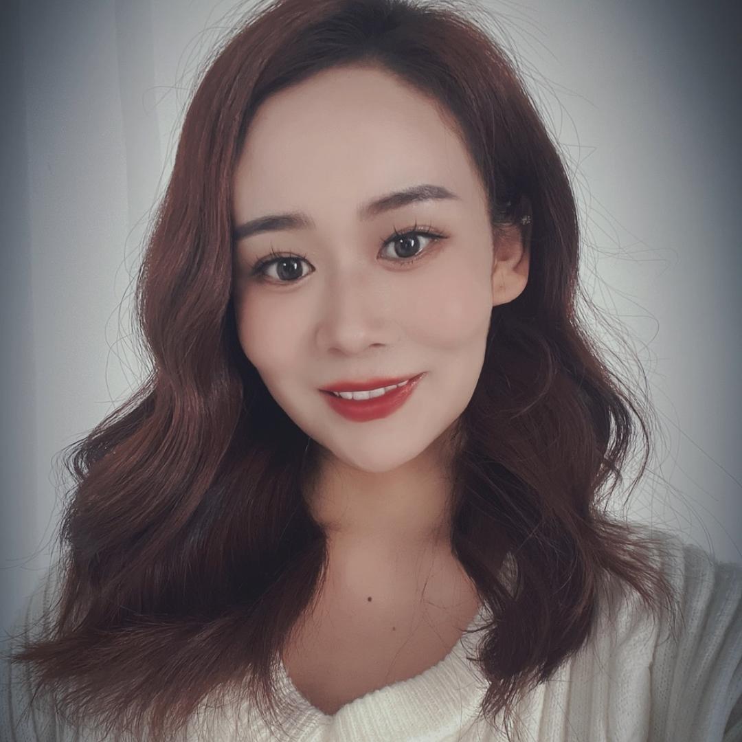 ღ᭄ꦿ素衫挽玉ৡღ᭄ꦿ