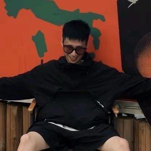 杭曼男装-每日穿搭