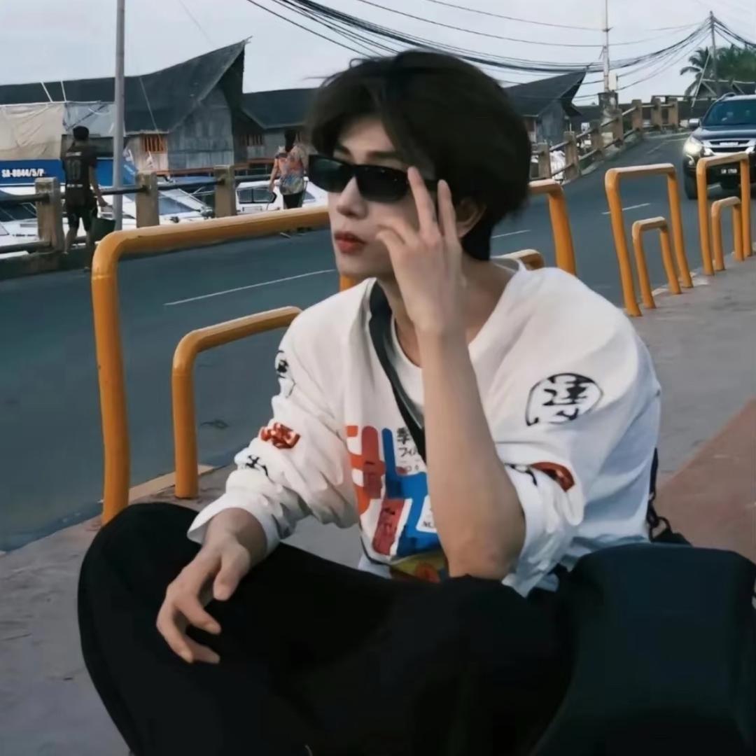 山涧迟