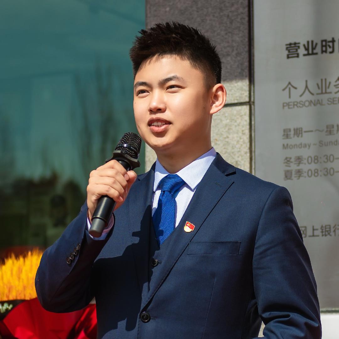 95后银行小哥哥