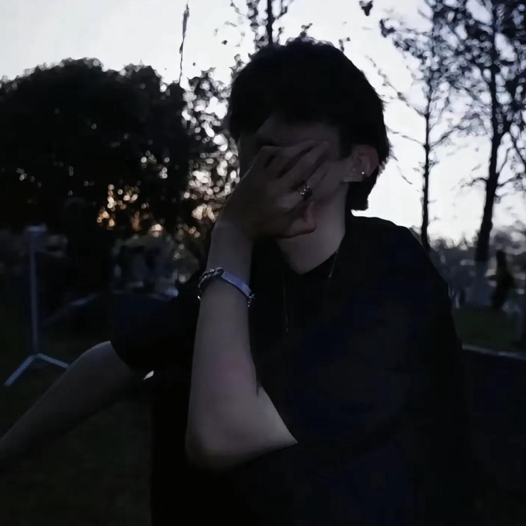 卖火柴的小核弹