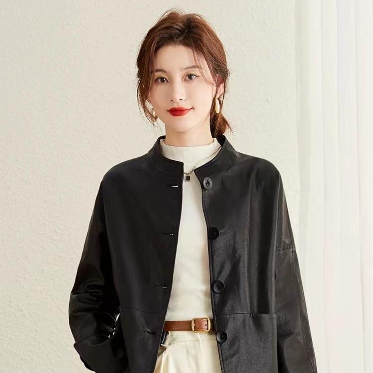 依质美服饰工厂店2号