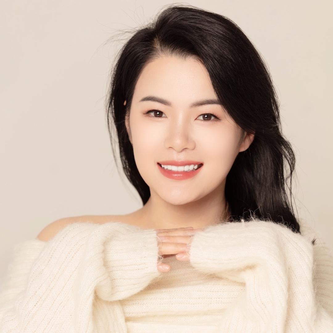 Uny.思丝老师