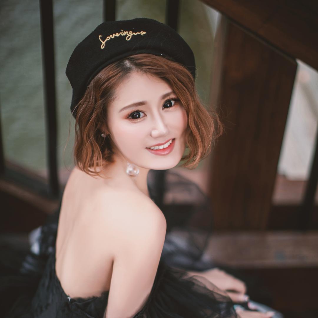 蓉蓉的财阀女装