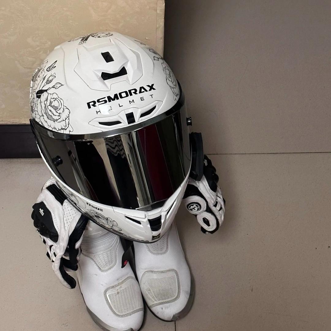 机车界吴彦祖😎