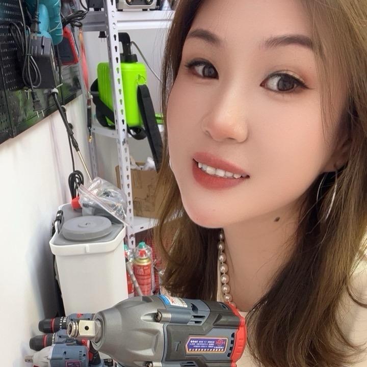 大红姐五金工厂