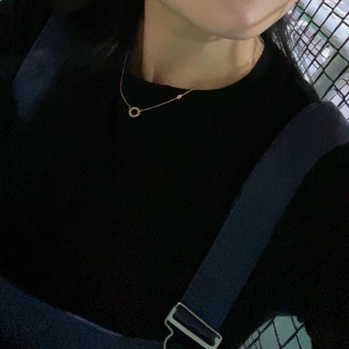 👒芳👗