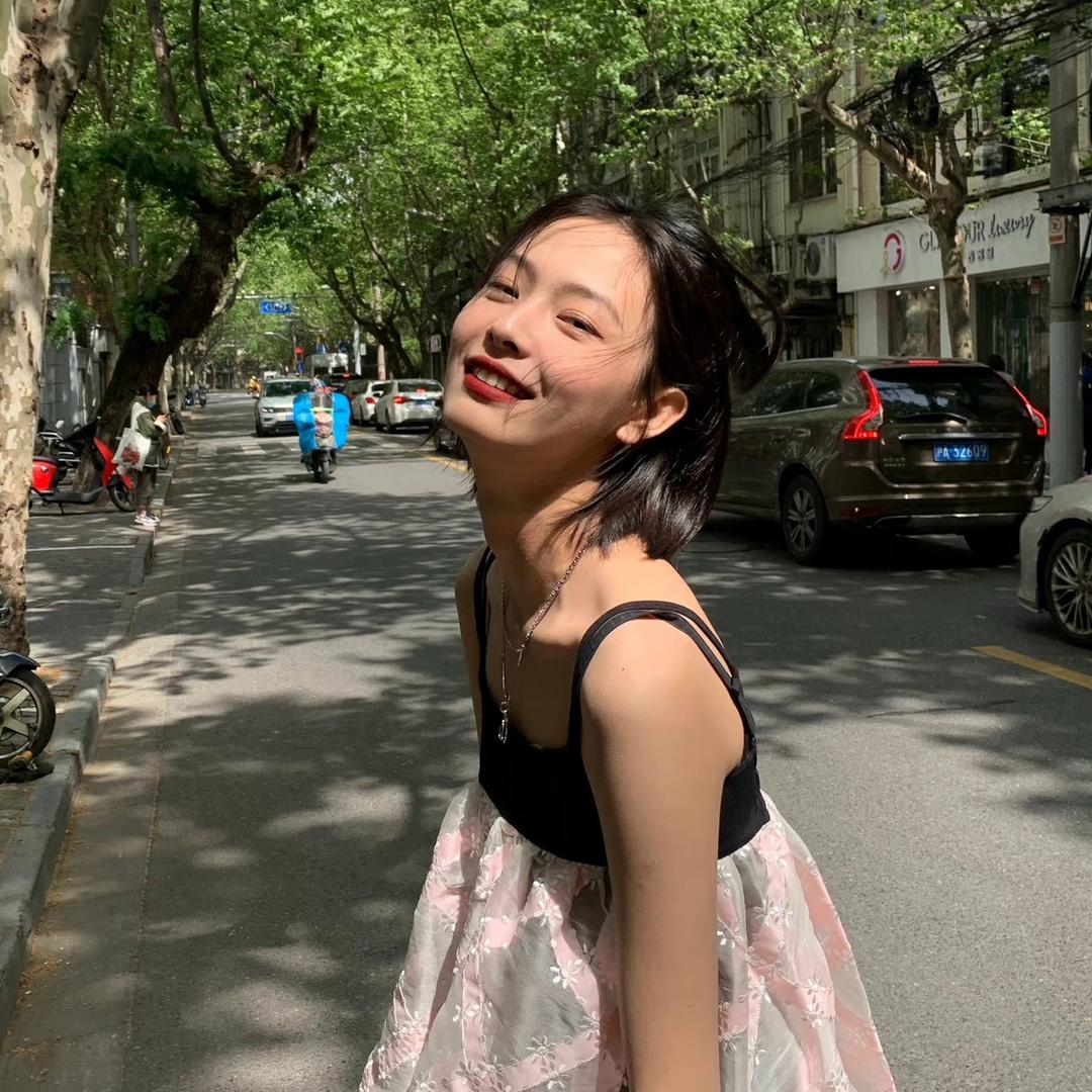 大力士小姐.