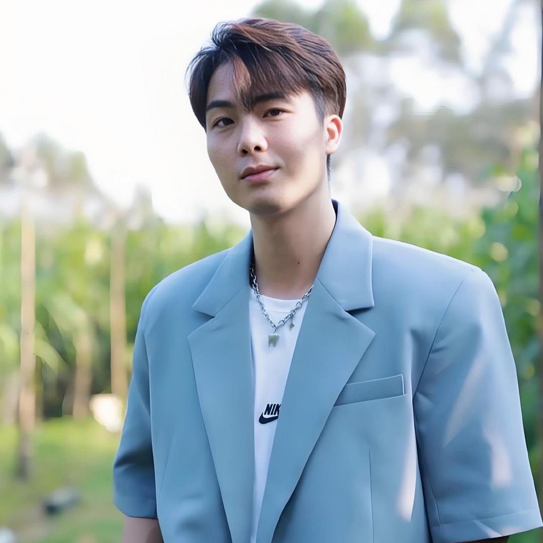 表哥（覃进展）精彩片段