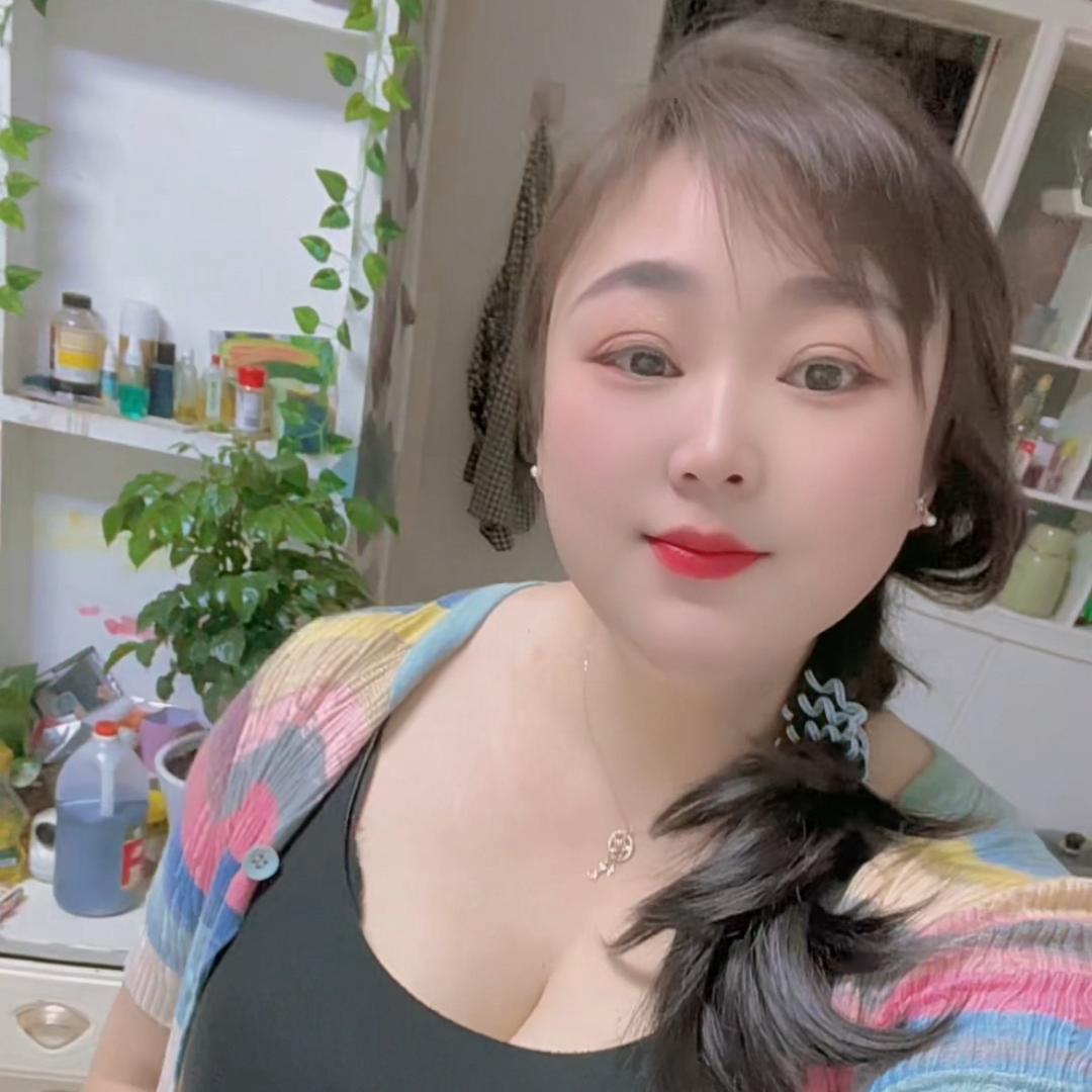 莉儿姐姐🎀🎀🎀