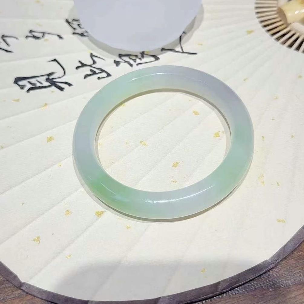 玉见玉镯珠宝合缘