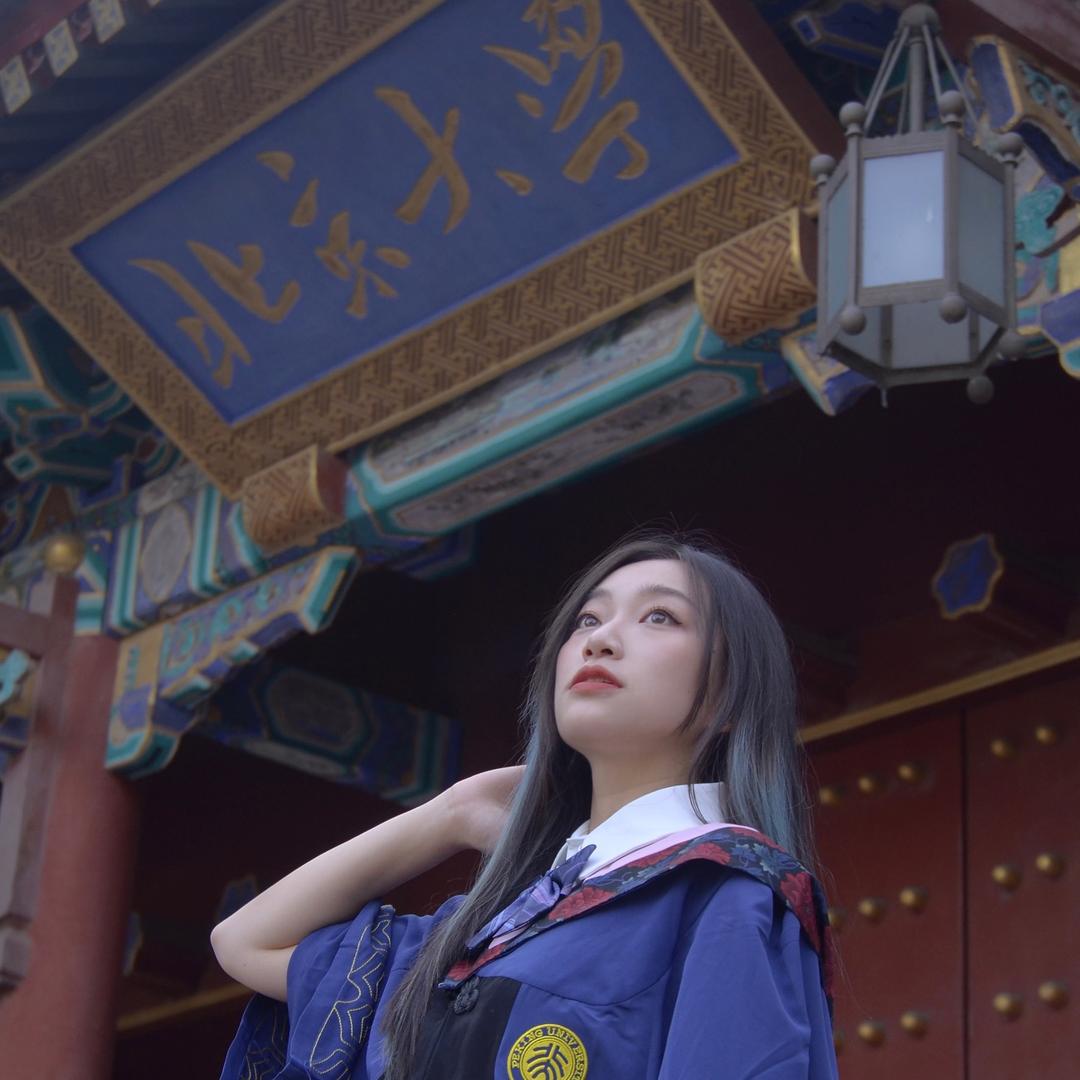 高一琳Erin