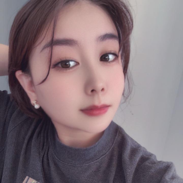 Ms. Liu