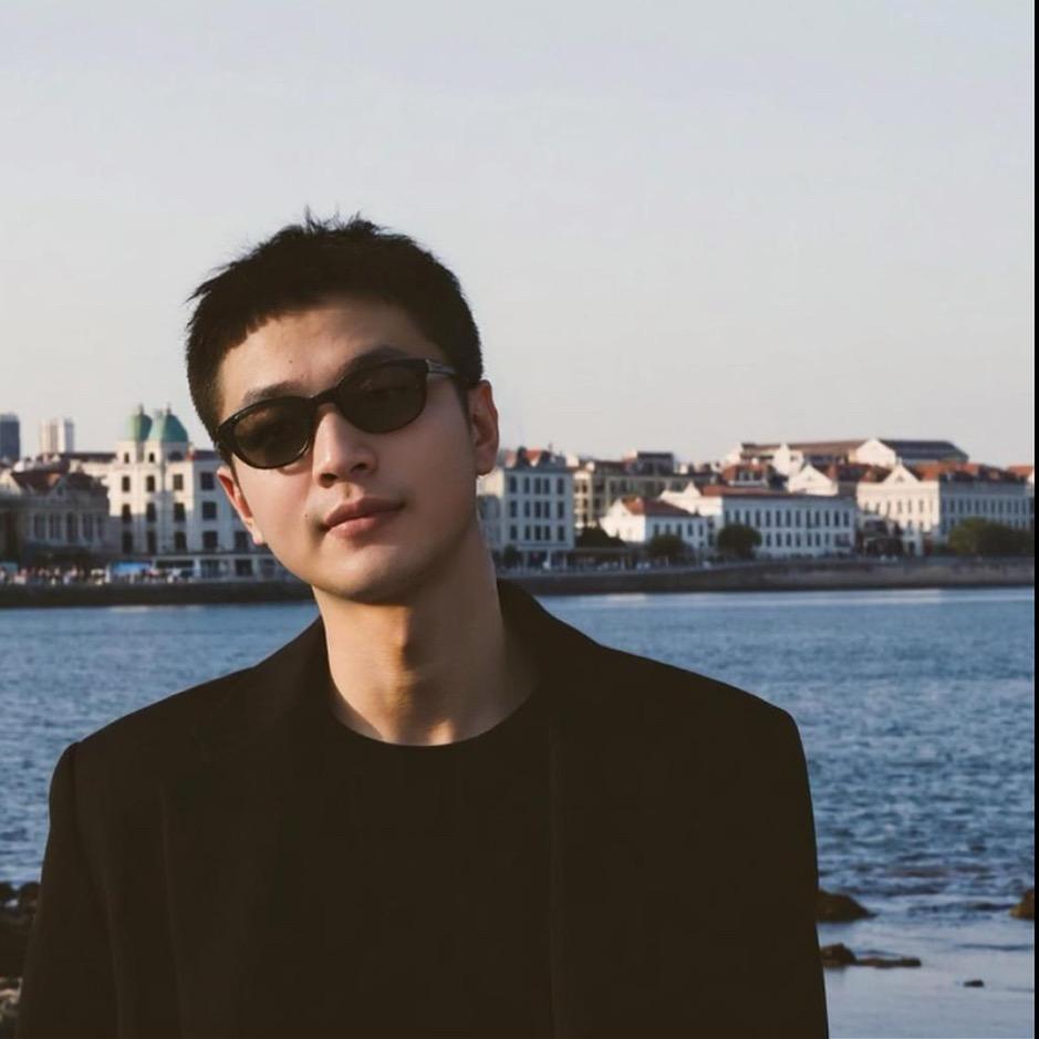 不知名灯光☘️