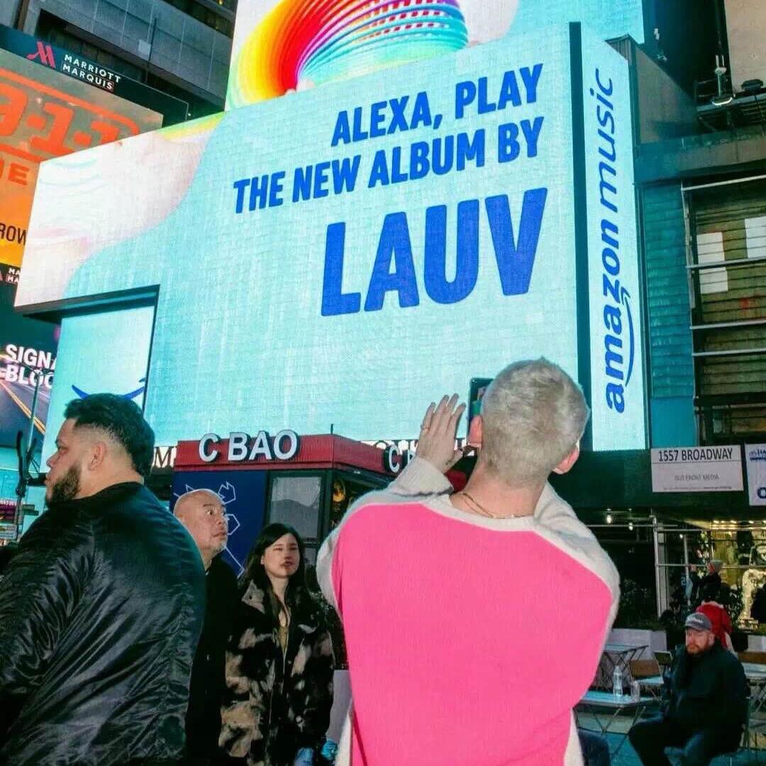 lauv