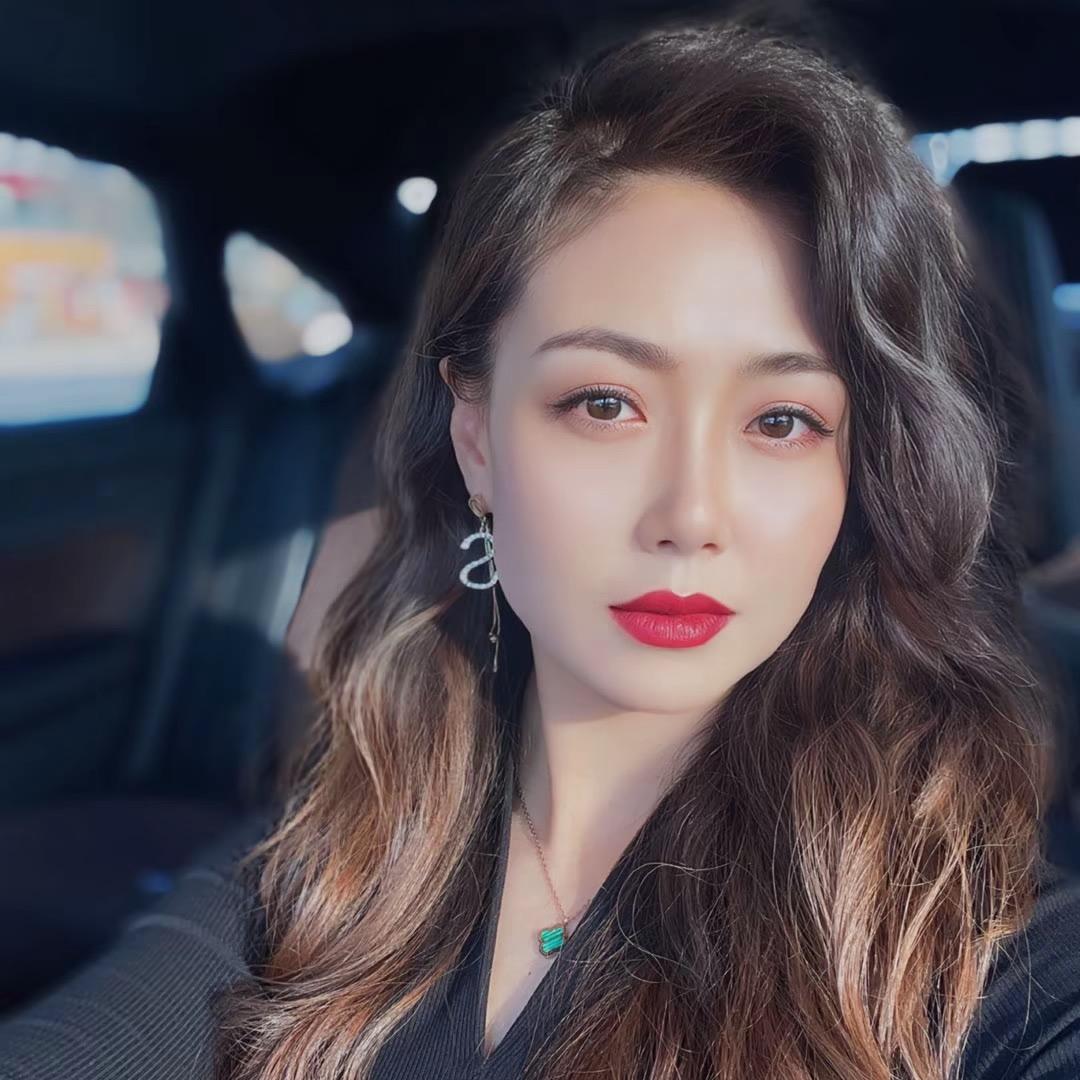 @-@