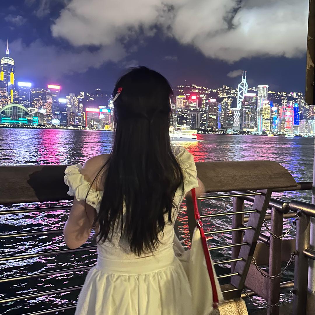 腹肌男哭着推开我说他是 0