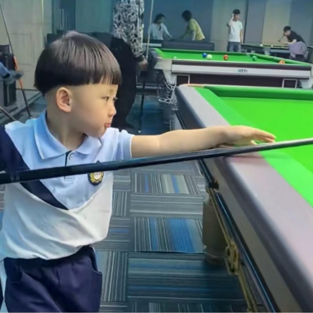 JIE🎱（后👋歪歪）