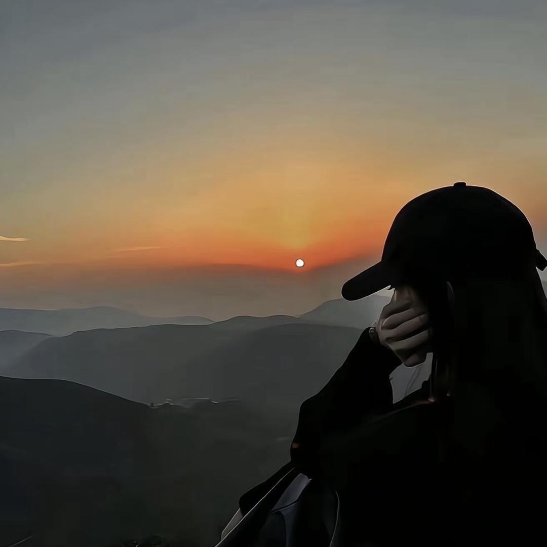 静翔嫦