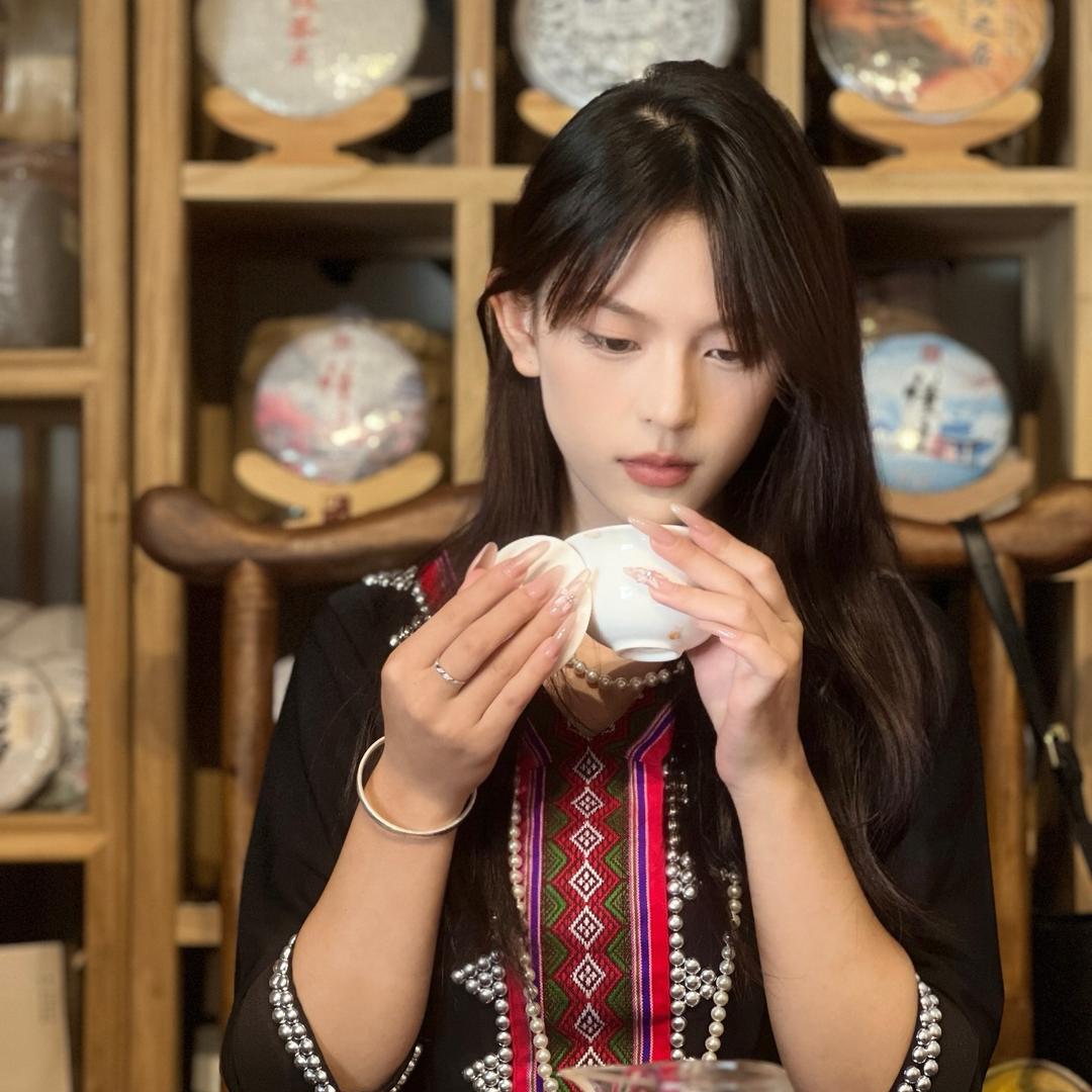 懂过20号茶小妹燕燕