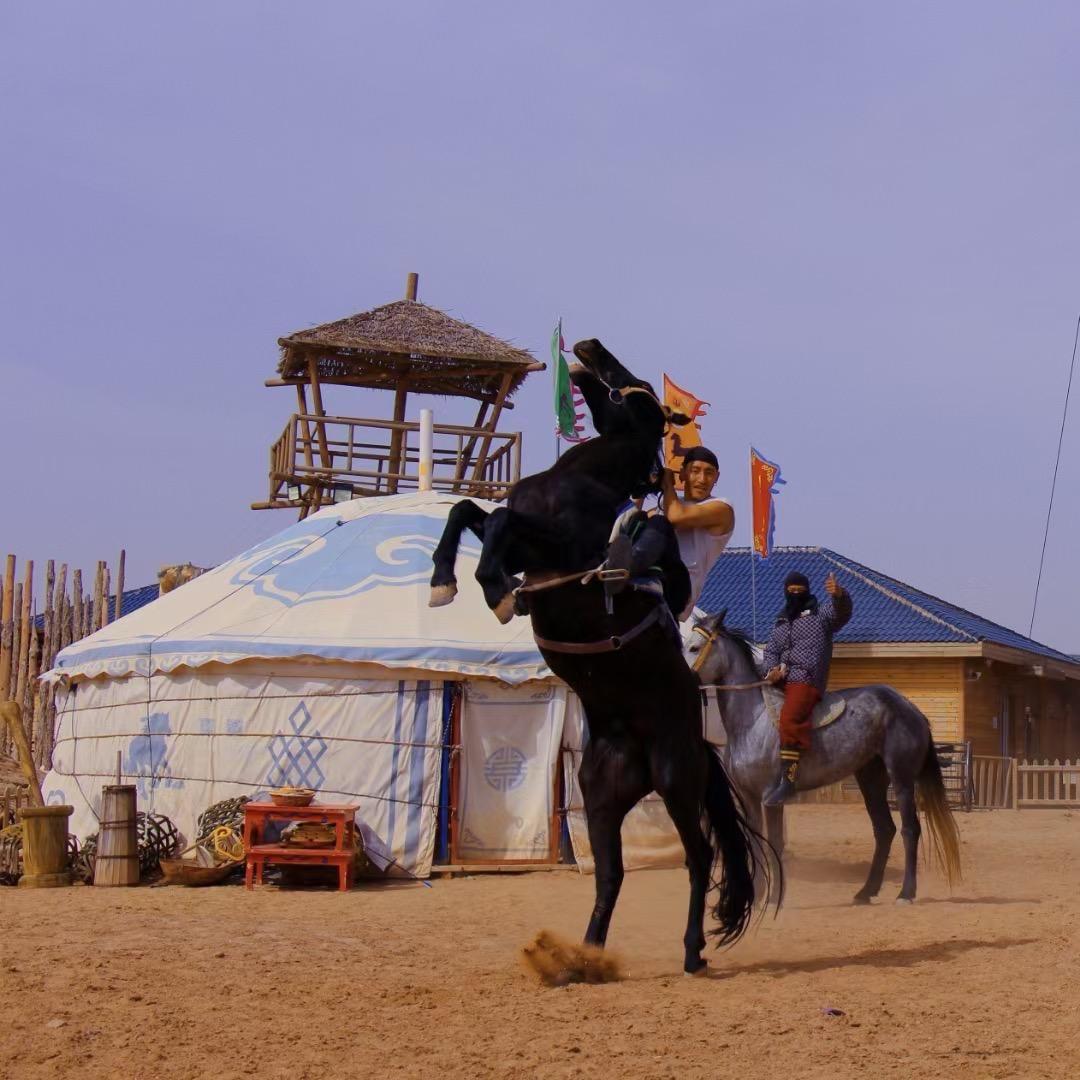 马背上民族🐎（色达马术）