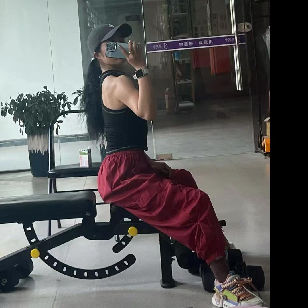 隔壁老王