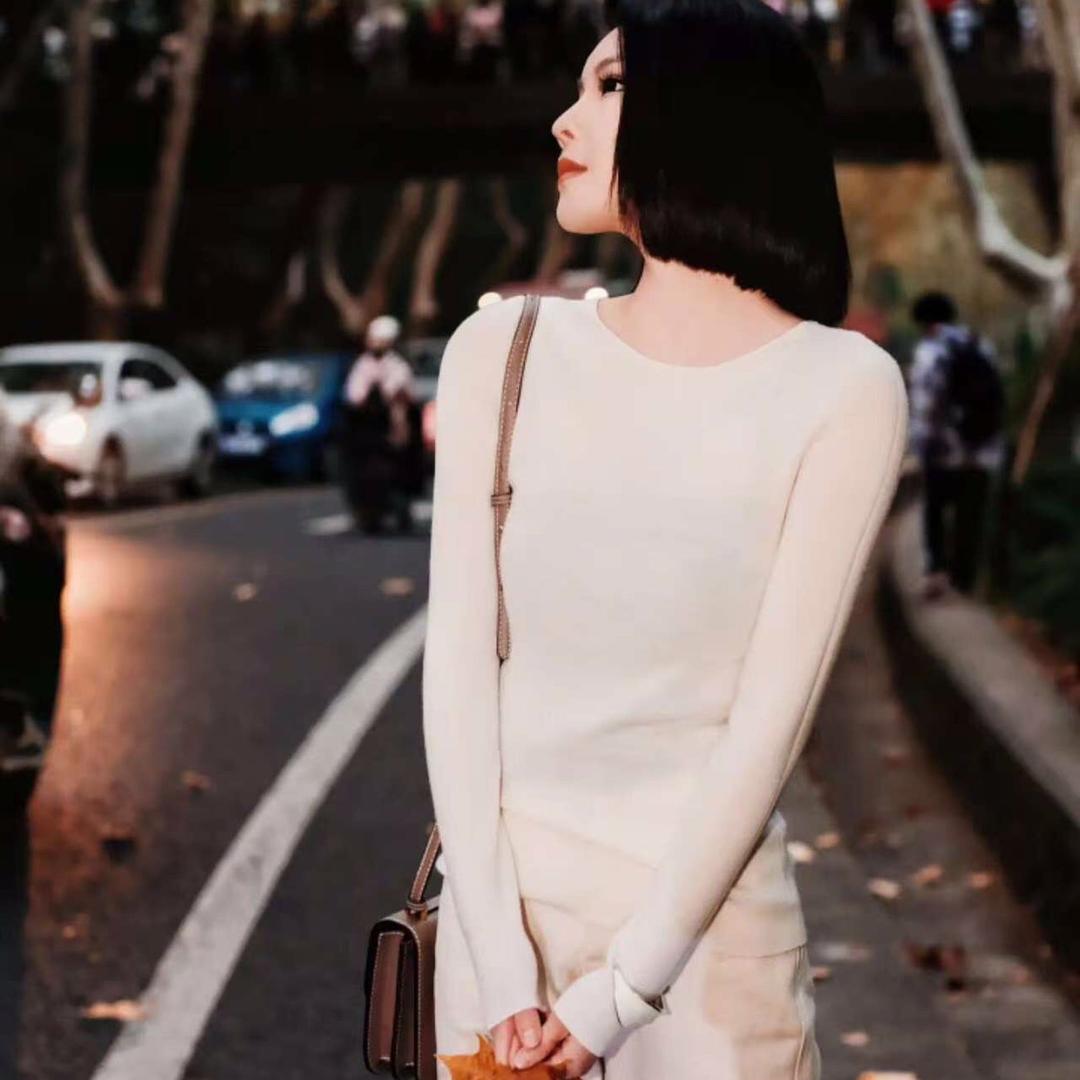 溶溶RONGRONG授权高级女装