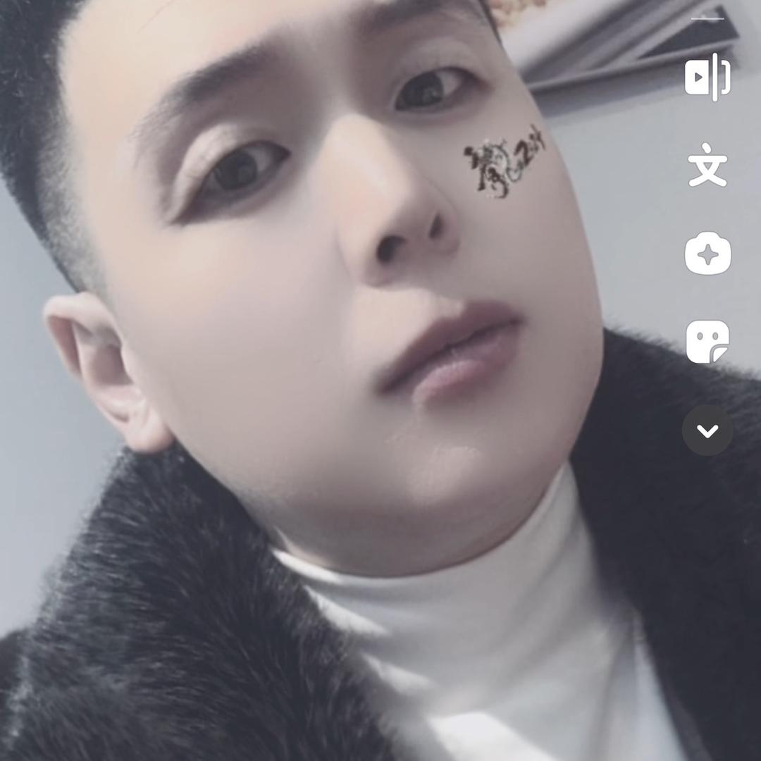 一个人也要努力生活