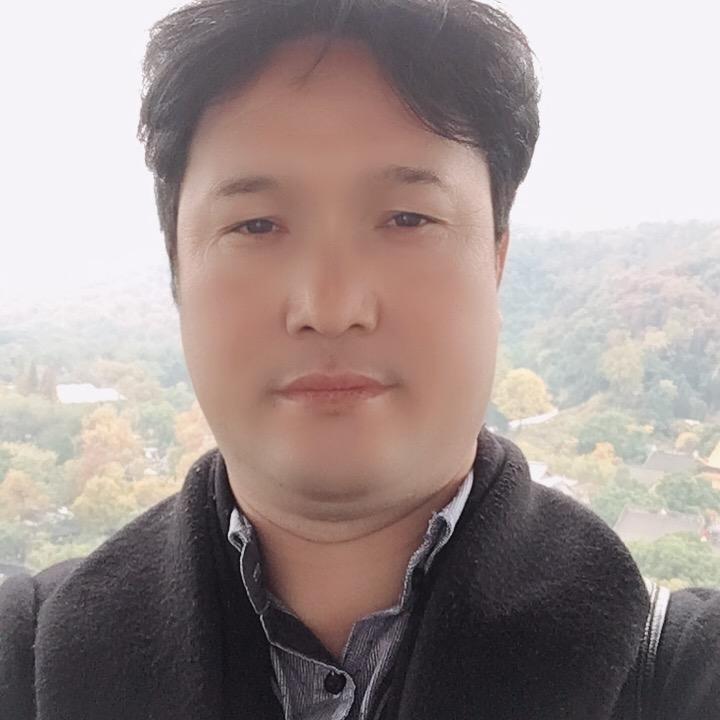 骑着蜗牛闯世界