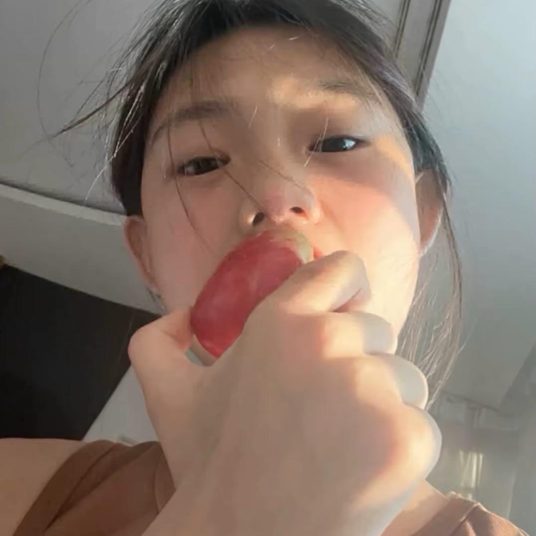 椰 椰^