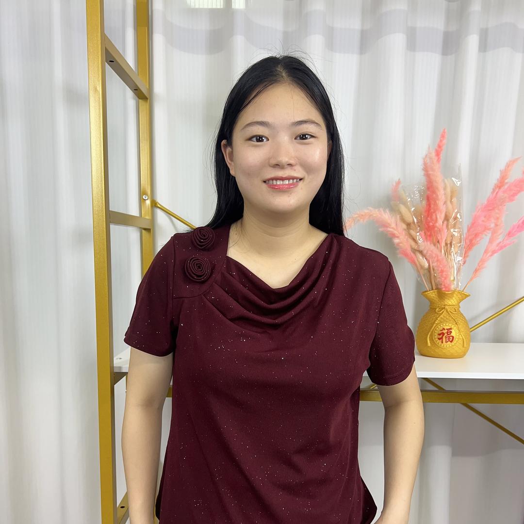 爱美妈妈服饰
