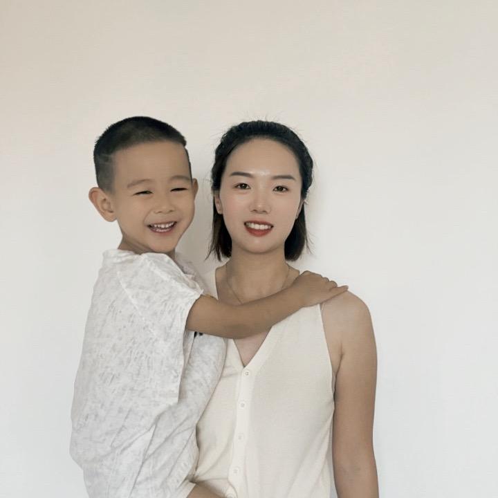 玲玲（带娃记）