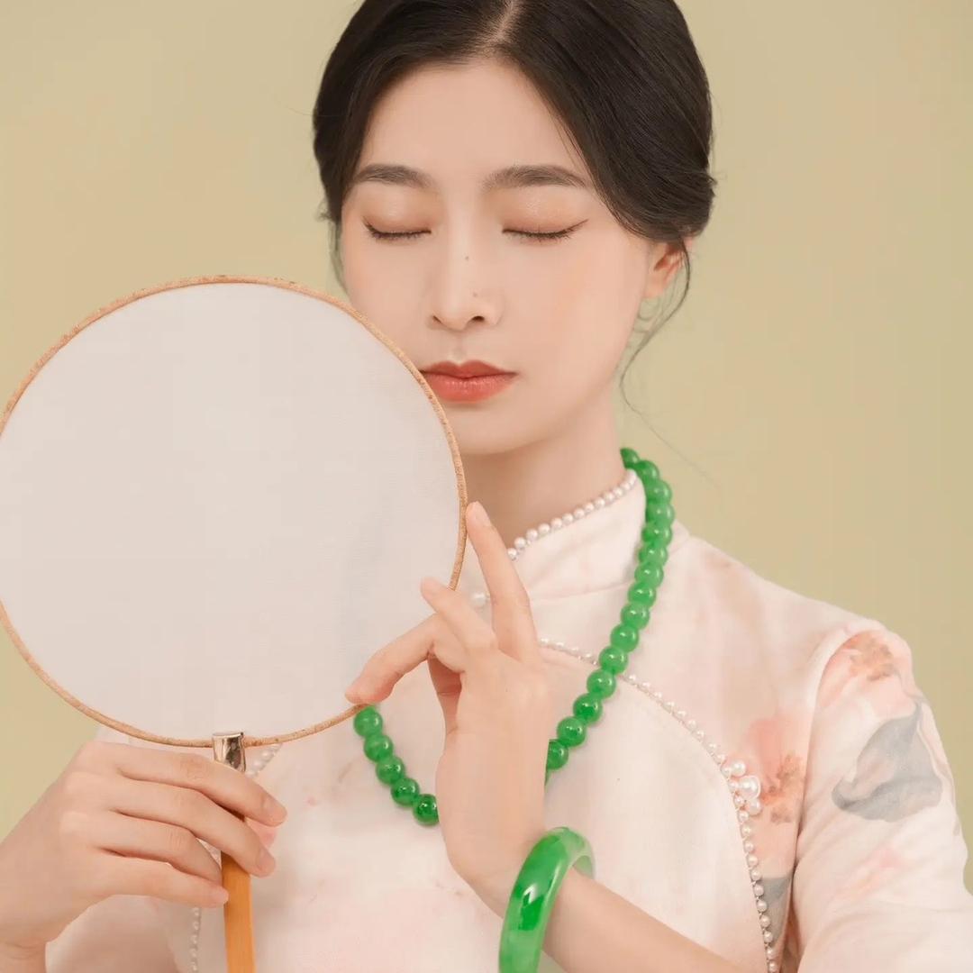 玉兔珠宝