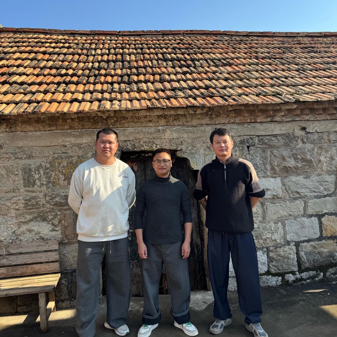 三小（一起喝点啊）