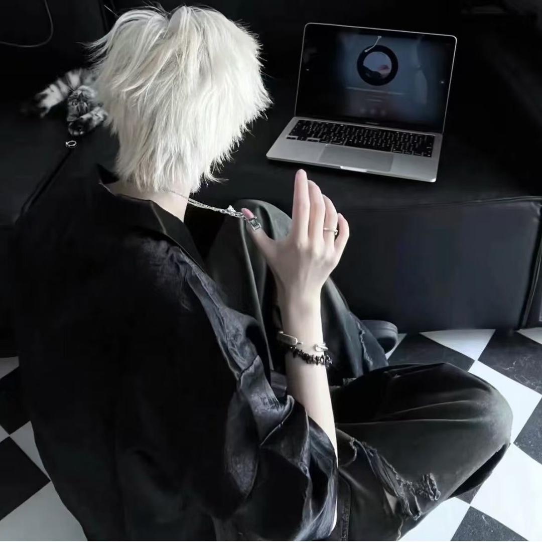 𝒦ℯ.揽月